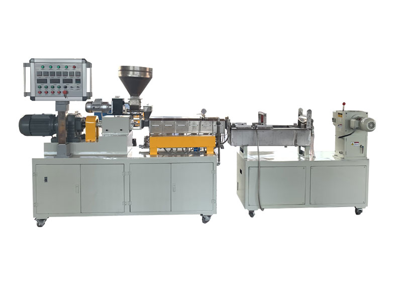 實驗室用JSH-20型雙螺桿擠出機(jī)