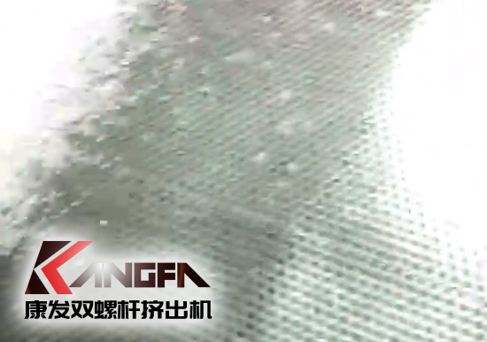 康發(fā)雙螺桿水環(huán)切粒機(jī)組，造粒大小均勻,無粘粘！