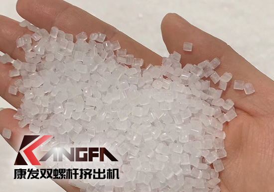 為馳援醫(yī)用防護(hù)原料一線生產(chǎn)，康發(fā)橡塑成功縮短交付日期，熔噴料雙螺桿擠出機(jī)生產(chǎn)線設(shè)備實現(xiàn)交付！