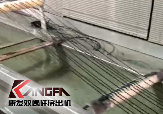 服務(wù)無止境，滿意無終點！康發(fā)75雙螺桿設(shè)備售后驗收現(xiàn)場直擊