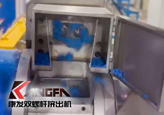 JSH雙階式85/200單、雙螺桿造粒機電纜料生產(chǎn)線試機 產(chǎn)量達1.5噸/每小時