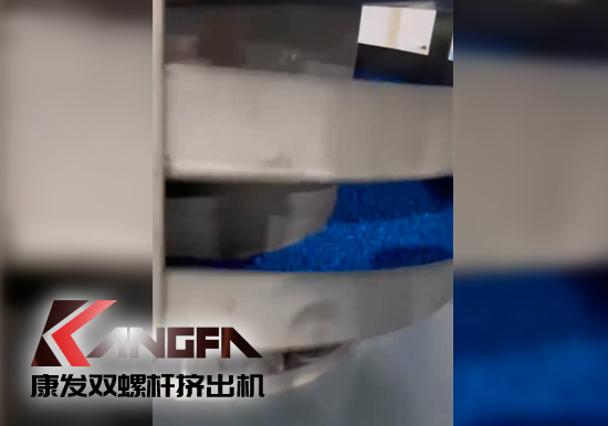 JSH雙階式85/200單、雙螺桿造粒機電纜料生產(chǎn)線試機 產(chǎn)量達1.5噸/每小時