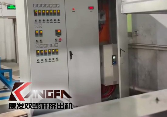 JSH雙階式85/200單、雙螺桿造粒機電纜料生產(chǎn)線試機 產(chǎn)量達1.5噸/每小時