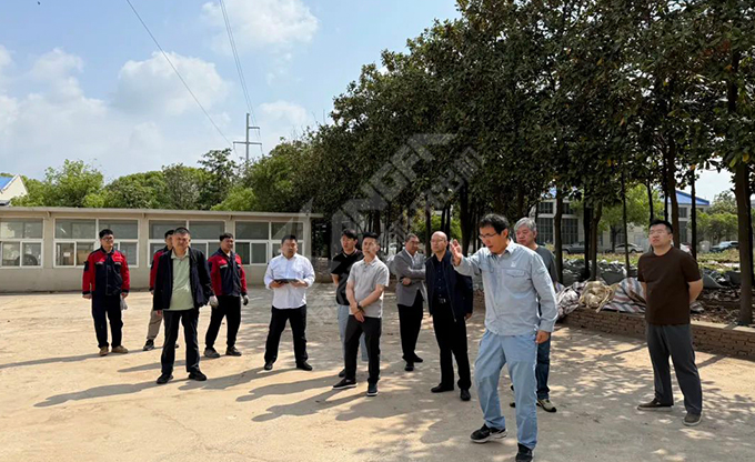 中石化相關(guān)公司、康發(fā)雙螺桿造粒機與新疆鵬安能源科技有限責(zé)任就關(guān)于廢塑料分選技術(shù)合作洽談